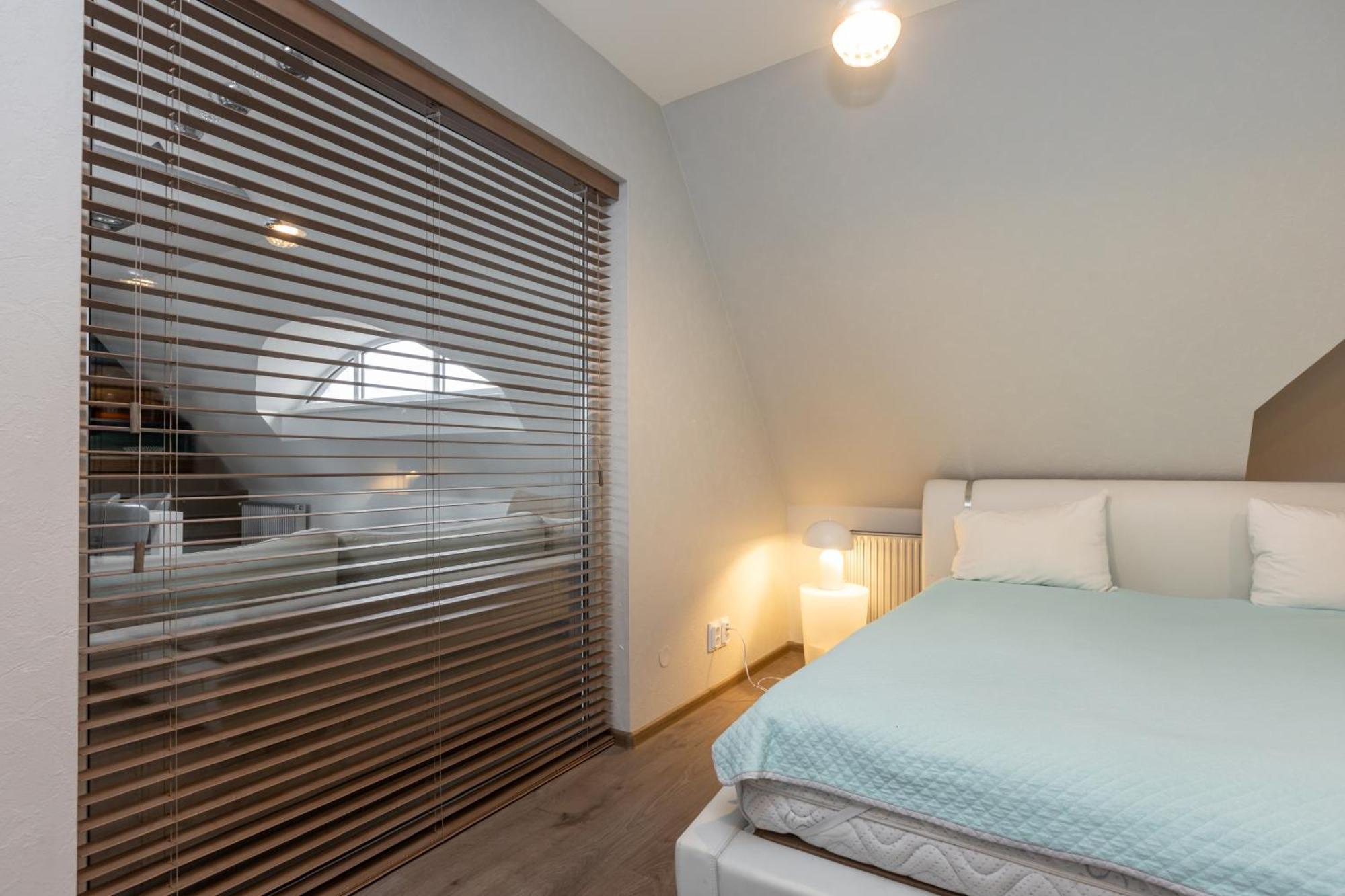Penthouse Apartment With Terrace Riga Esterno foto